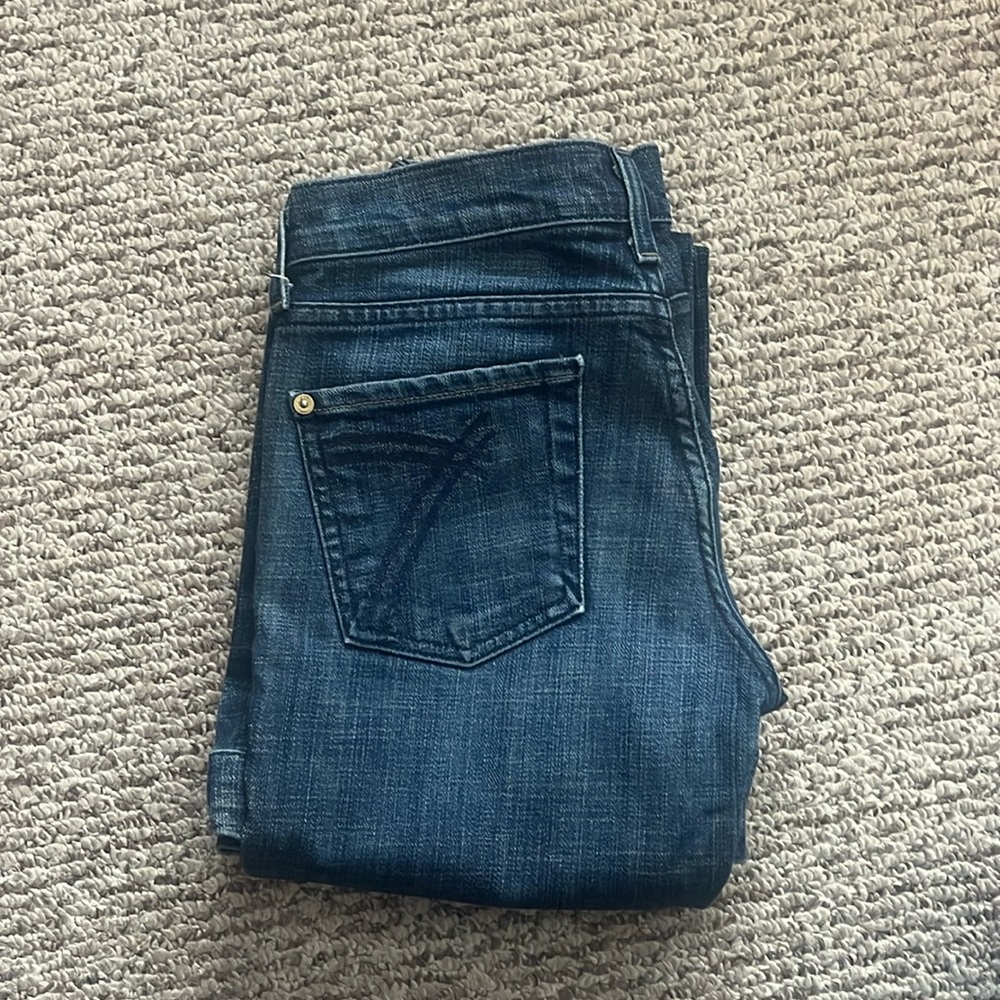 7 For All Mankind Dojo Jeans. Size 25x32. Great Condition